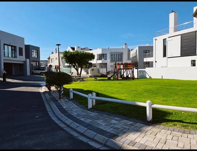 LAND FOR SALE IN WATERFRONT